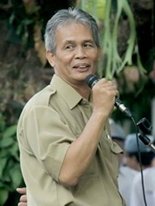 Studium Generale Bersama DR. Hendri Saparini