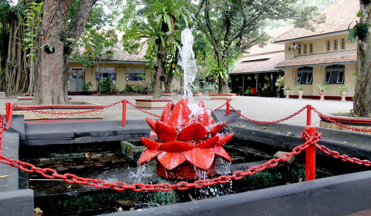 Kolam Teratai