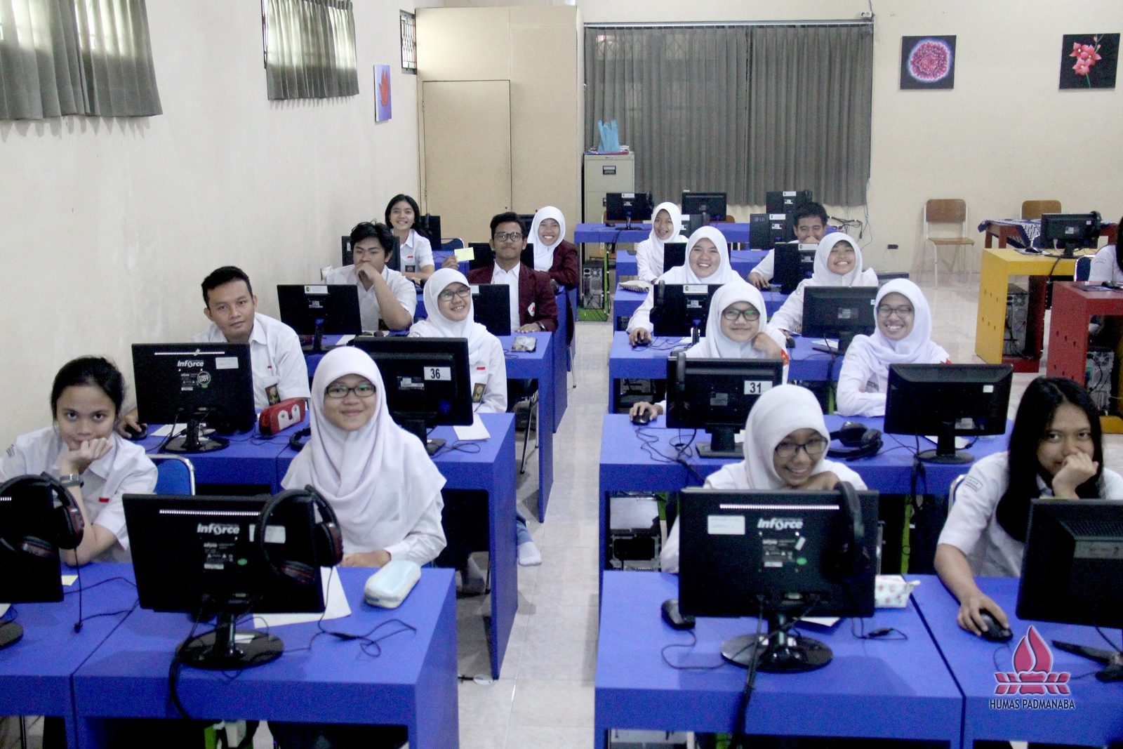 Laboratorium Komputer 2