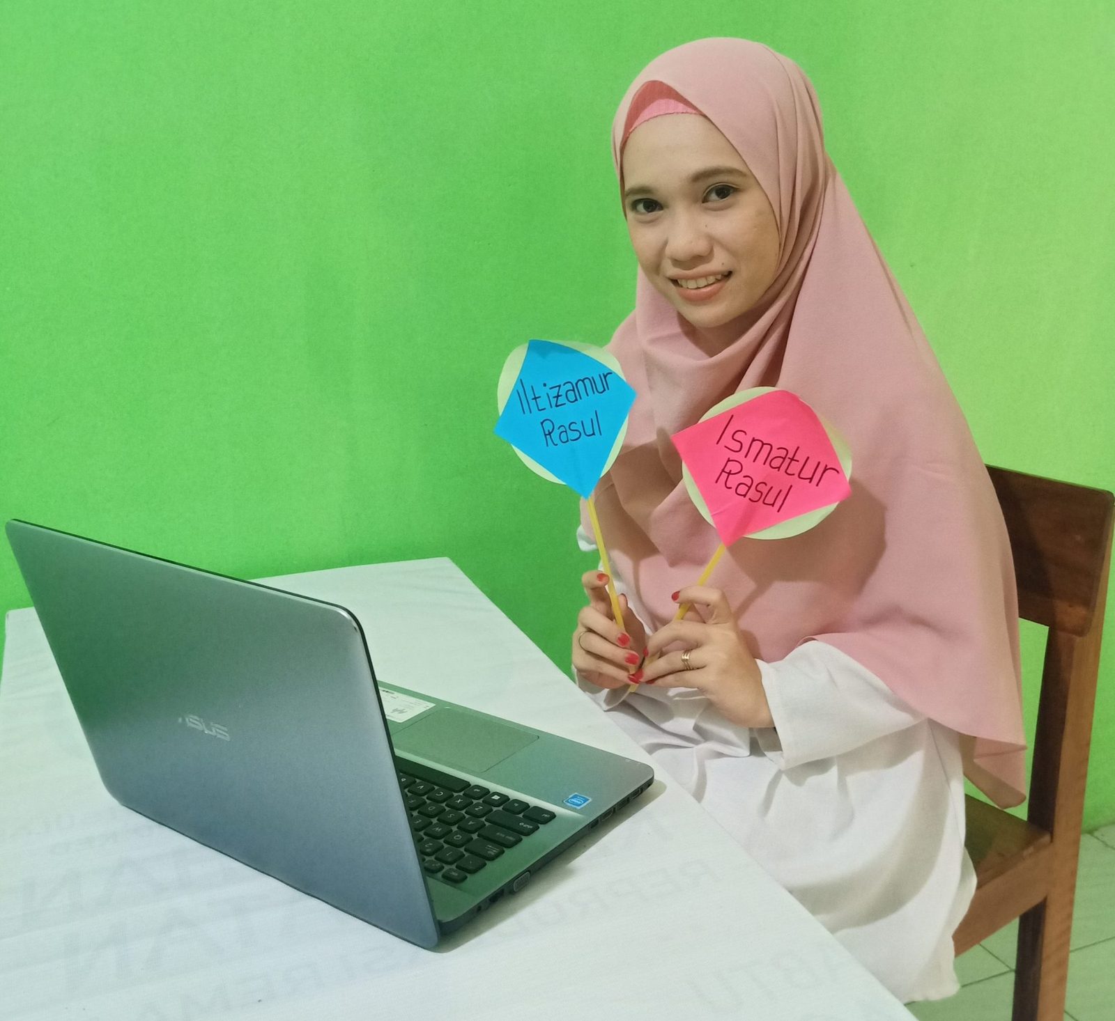 “BELAJAR DARI RUMAH” YANG EFEKTIF DAN MENYENANGKAN