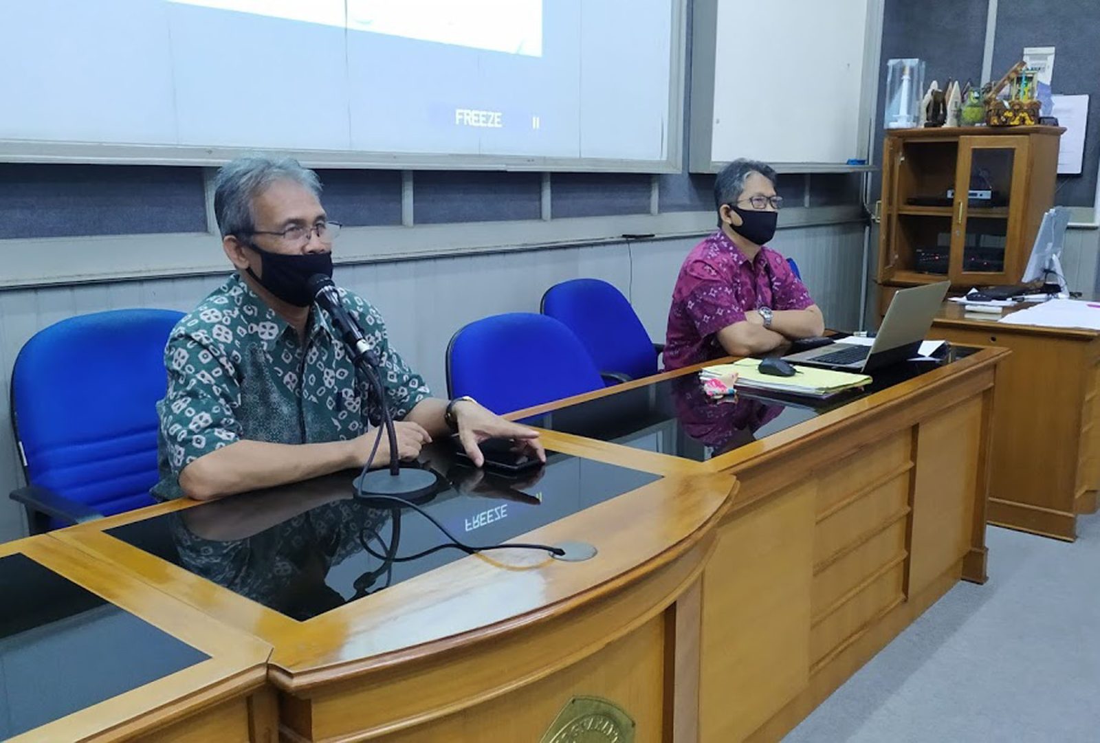 Workshop Penyusunan Perangkat Pembelajaran dan Bahan Ajar, Guru SMA Negeri 3 Yogyakarta Siap Sambut Tahun Ajaran Baru