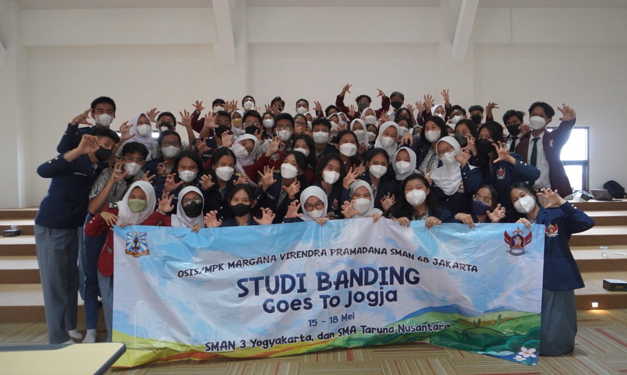 STUDI BANDING OSIS-MPK SMA NEGERI 68 JAKARTA