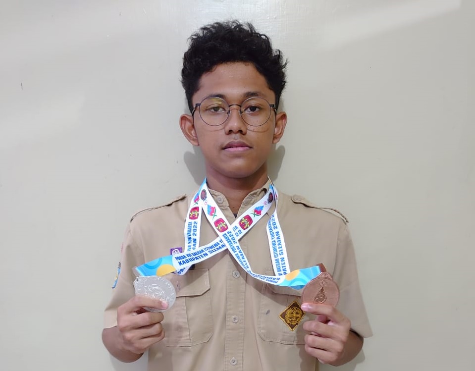 Juara 3 Estafet 200m gaya bebas, Juara 2 Estafet 100m gaya bebas Cabor Renang dalam PORDA DIY tahun 2022