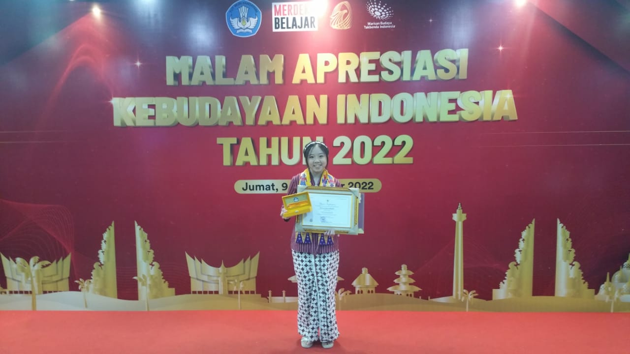 Anugrah Kebudayaan Indonesia dengan Bidang Keahlian Seni Lukis dan Batik 2022