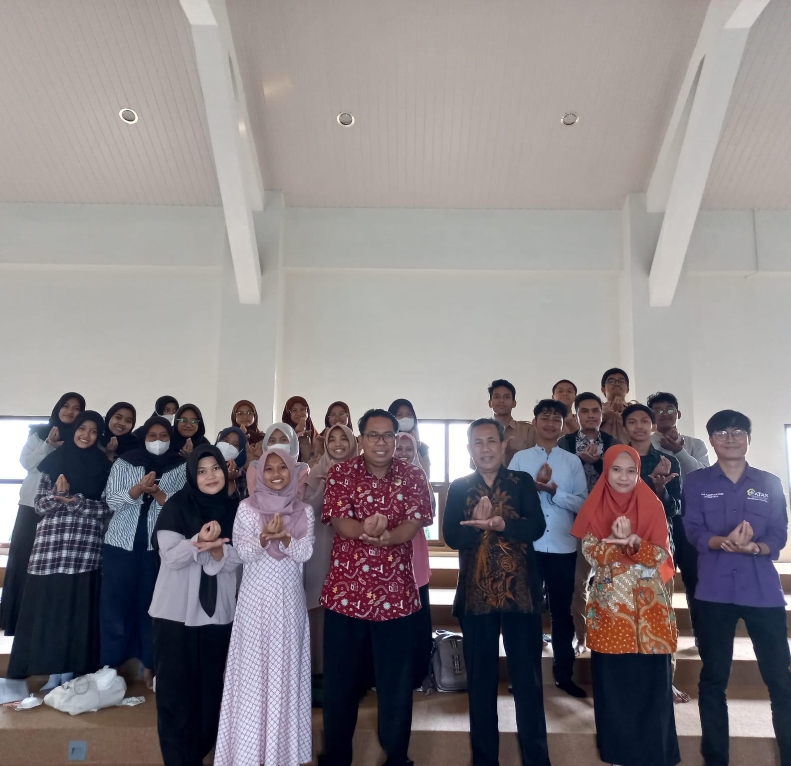 TEMU SAPA MENTOR KMAP DAN PELATIHAN PUBLIC SPEAKING