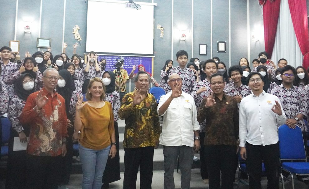 WEBINAR PROGRAM DUAL DIPLOMA BERSAMA EDUCATIUS