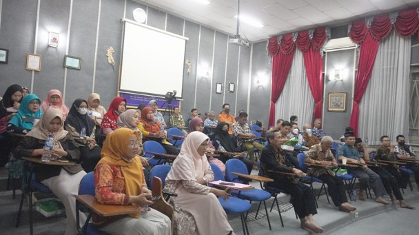 PENGAJIAN RUTIN GURU DAN KARYAWAN