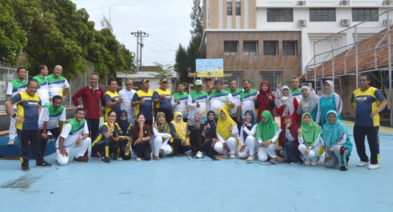 MUSYAWARAH KERJA KEPALA SEKOLAH (MKKS)  SMA KOTA YOGYAKARTA MELAKSANAKAN SENAM PAGI DI SMA NEGERI 3 YOGYAKARTA
