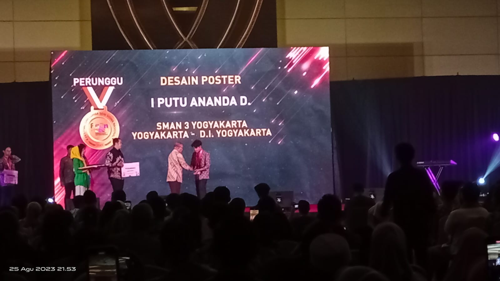Medali Perunggu FLSSN Bidang Desain Poster Tingkat SMA Nasional 2023