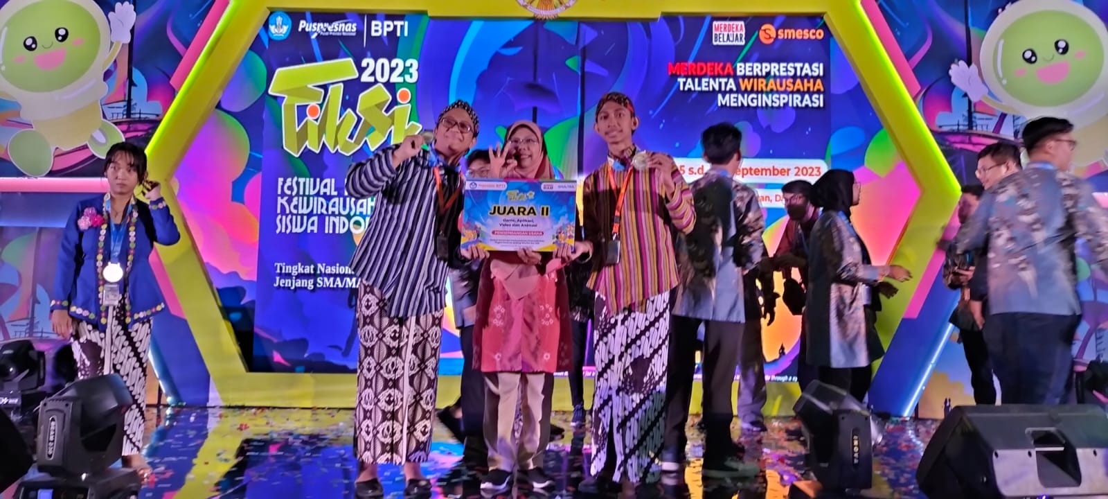 Juara 2 Lomba FIKSI 2023