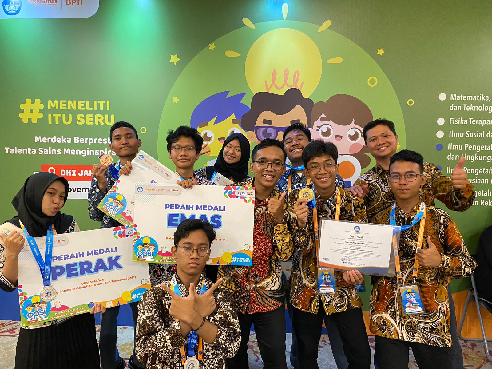 Medali Emas OPSI Bidang FTR 2023