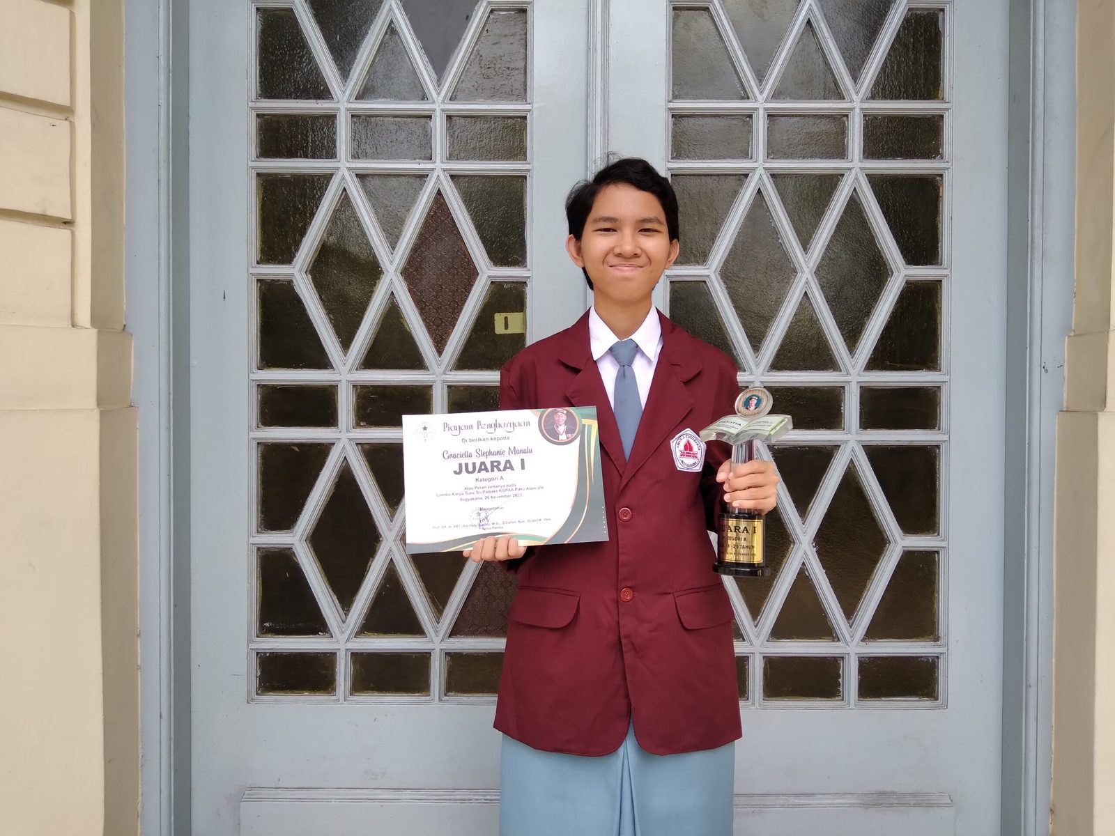 Juara 1 Kategori A Lomba Karya Tulis Sri Paduka KGPAA Paku Alam VIII 2023