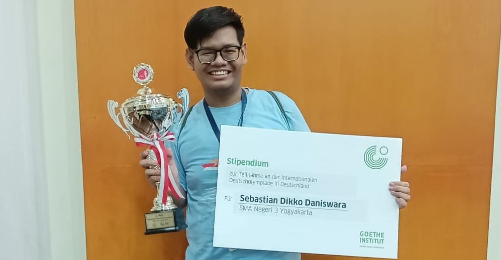 Juara 2 Olimpiade Bahasa Jerman Tingkat Nasional 2024
