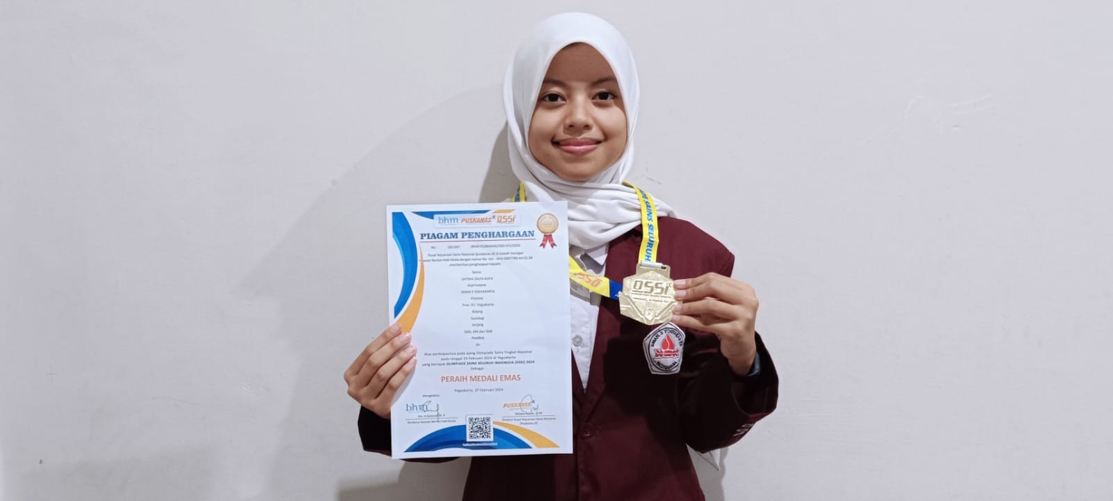 Medali Emas Olimpiade Sains Seluruh Indonesia Bidang Sosiologi 2024