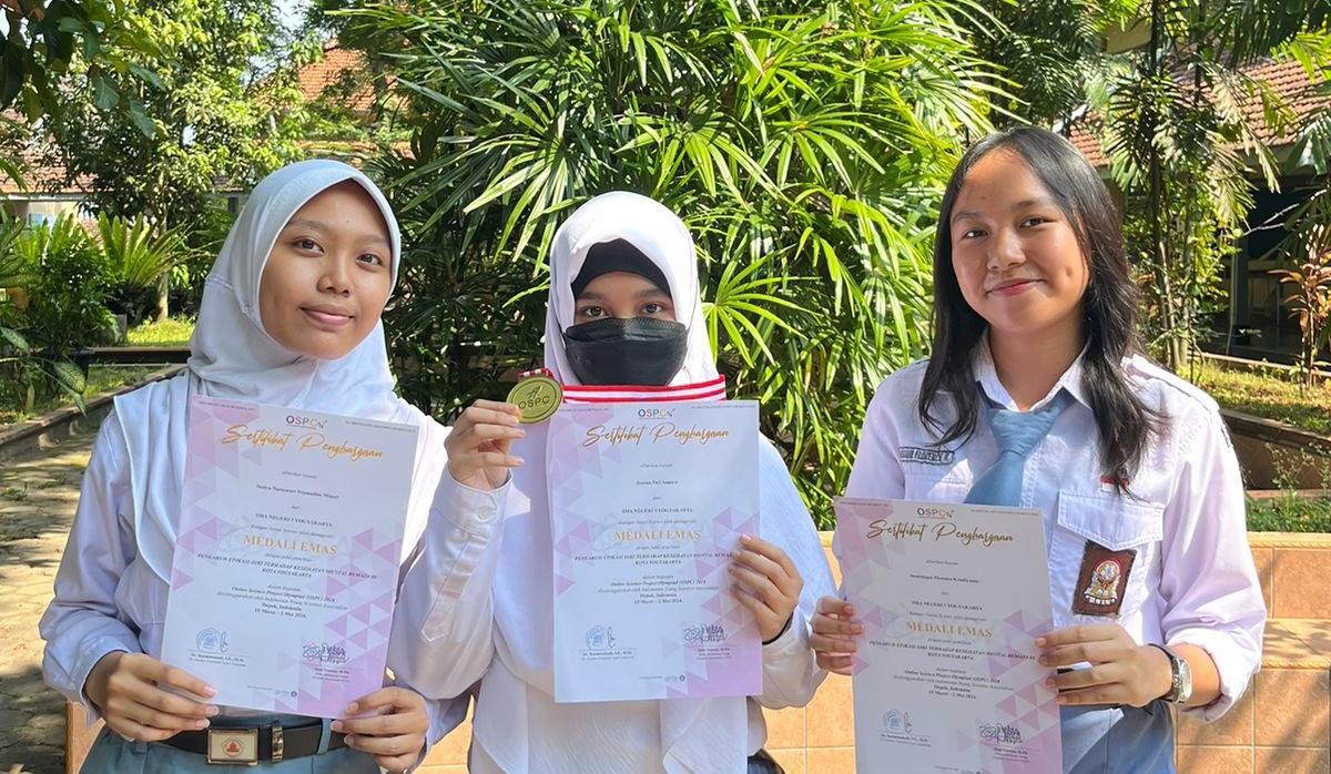 Medali Emas OSPC (Online Science Project Olympiad) 2024