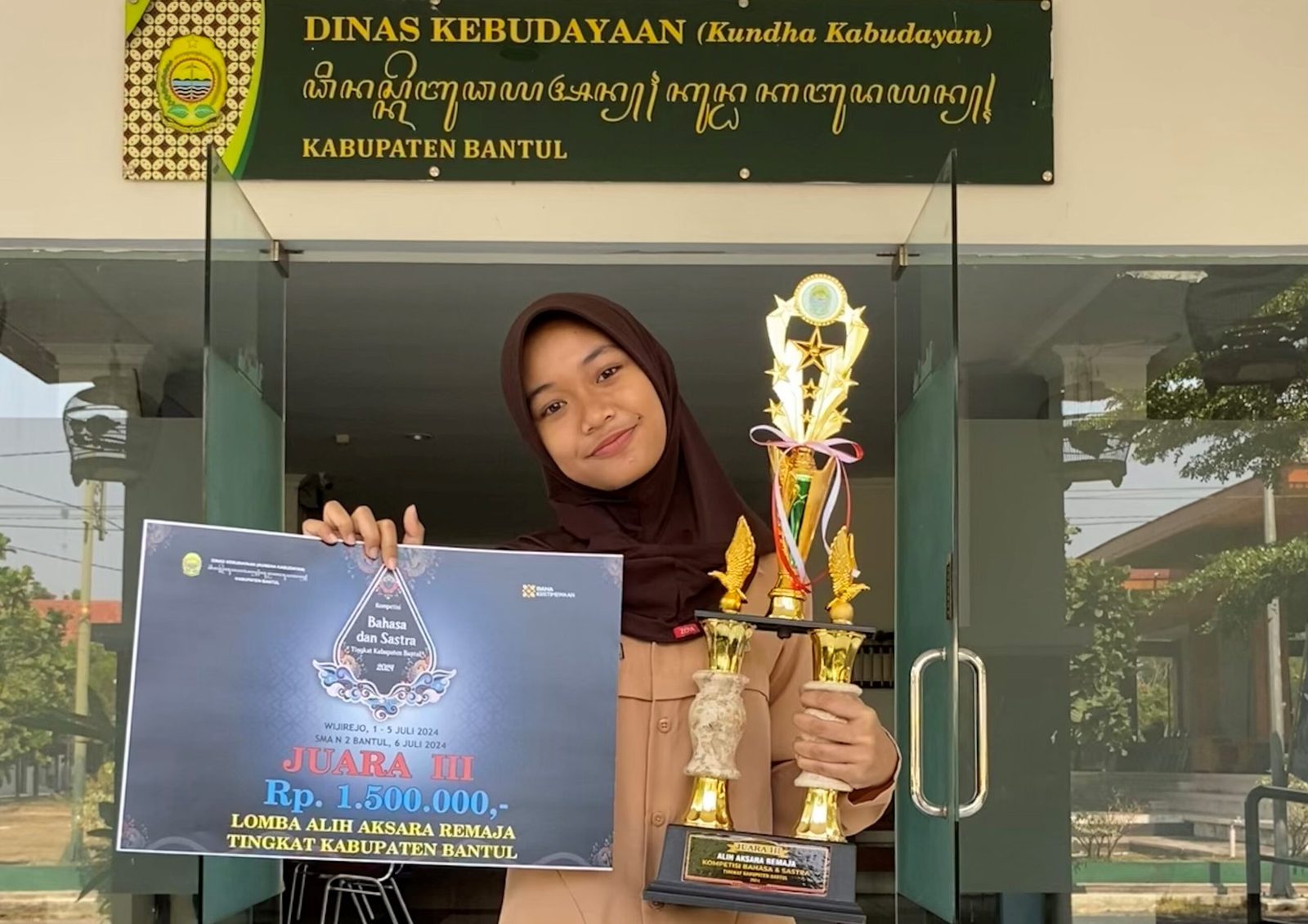 Juara 3 Kejuaraan Alih Aksara Remaja Tingkat Kabupaten Bantul 2024