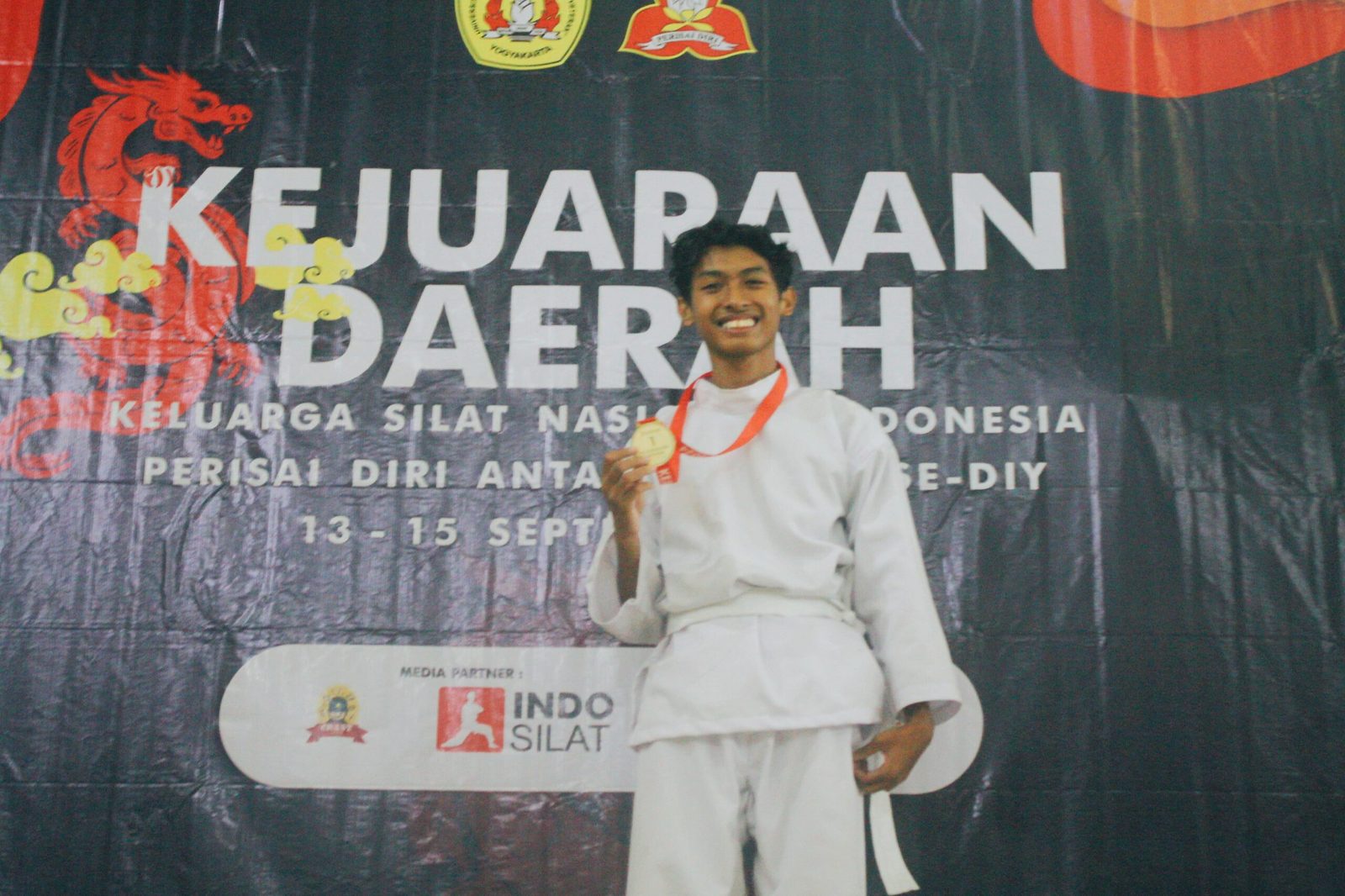 Medali Emas Kategori Tanding kelas A 43Kg Putra Tingkat SMA Kejuaraan Daerah Perisai Diri Antar Pelajar DIY 2024