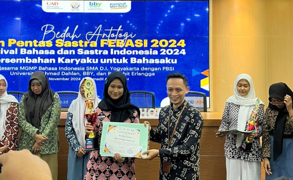 Juara 2 Bidang Cipta Puisi dalam Festival Bahasa dan Sastra Indonesia 2024