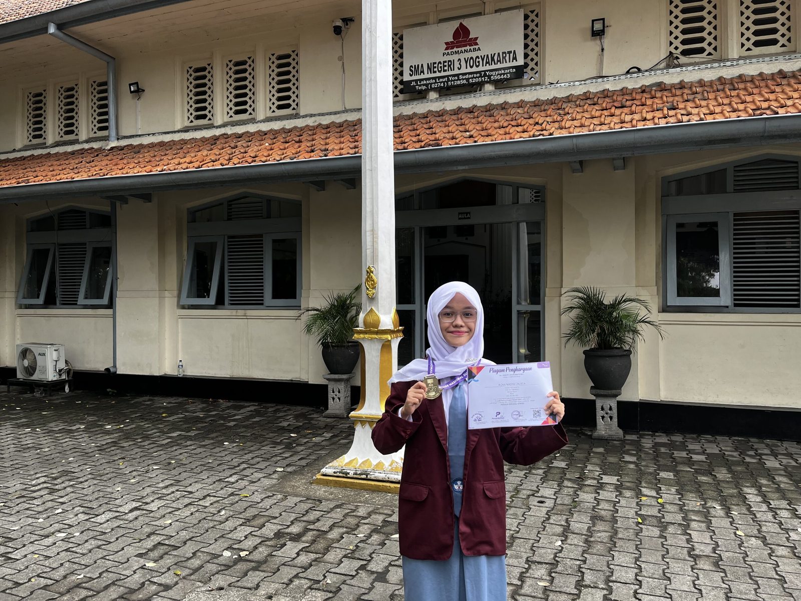 Medali Emas Olimpiade Nasional Sumpah Pemuda (ONSP) Bidang Bahasa Inggris 2024
