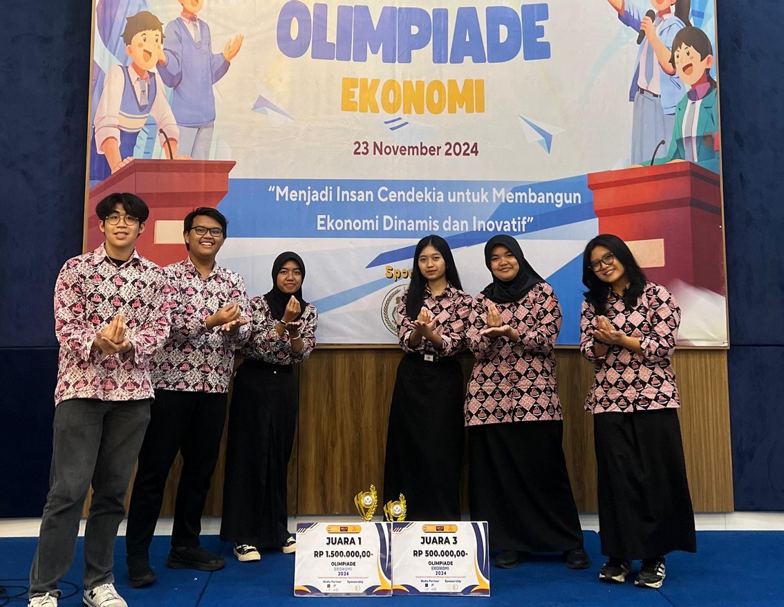 Juara 1 dan 3 Olimpiade Ekonomi FBE UAJY 2024