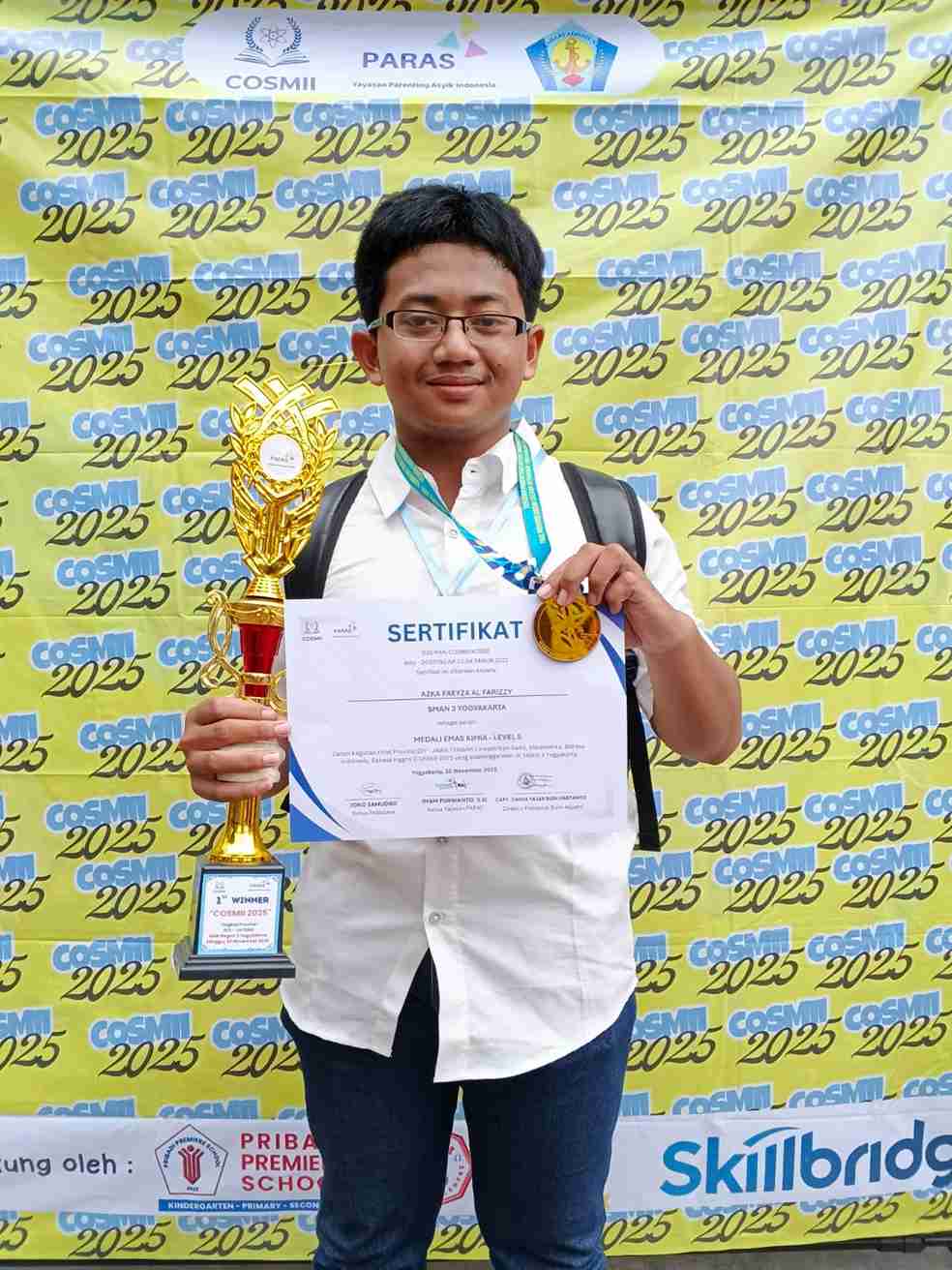 Medali Emas bidang Kimia – COSMII 2025