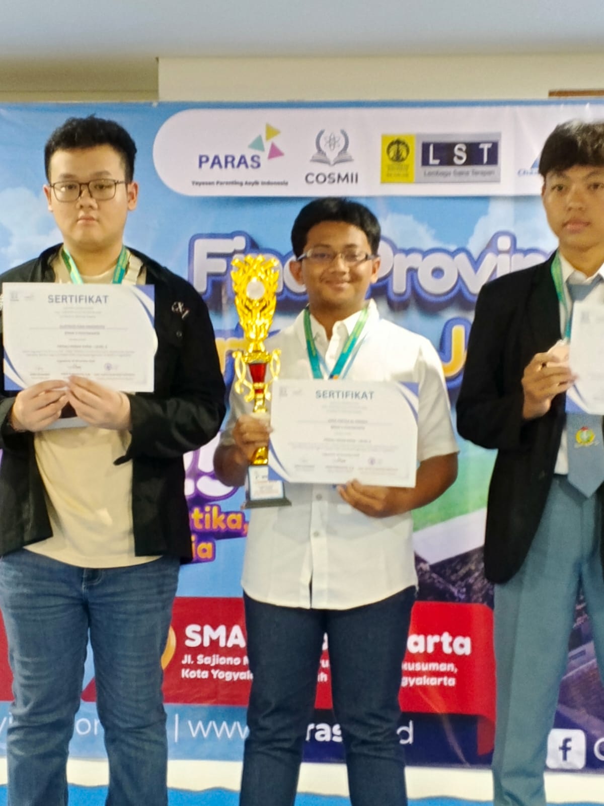 Medali Perak COSMII Bidang Kimia 2025