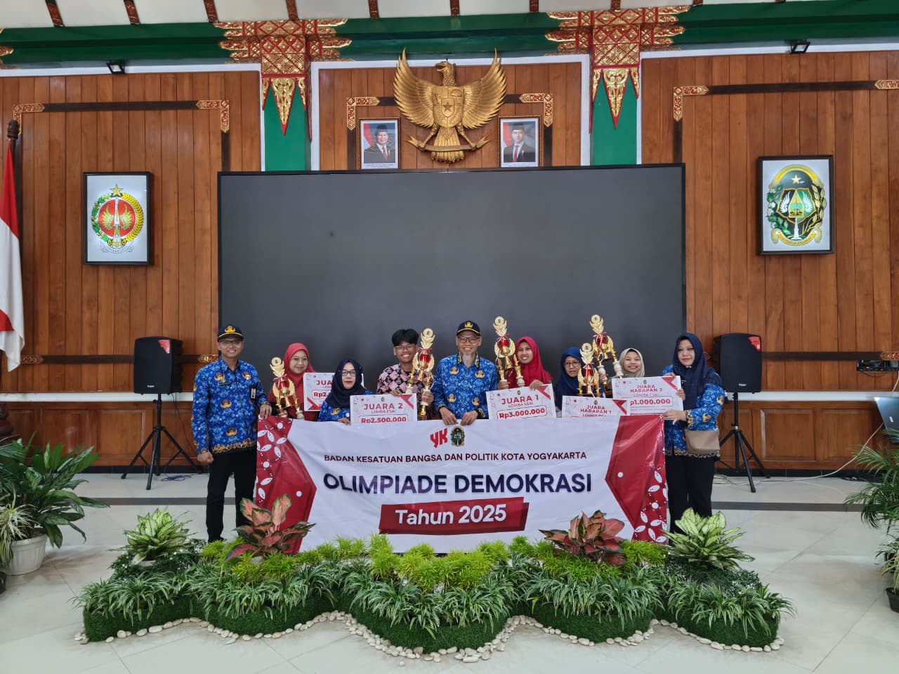 Juara 2 Menulis Essai Olimpiade Demokrasi 2025