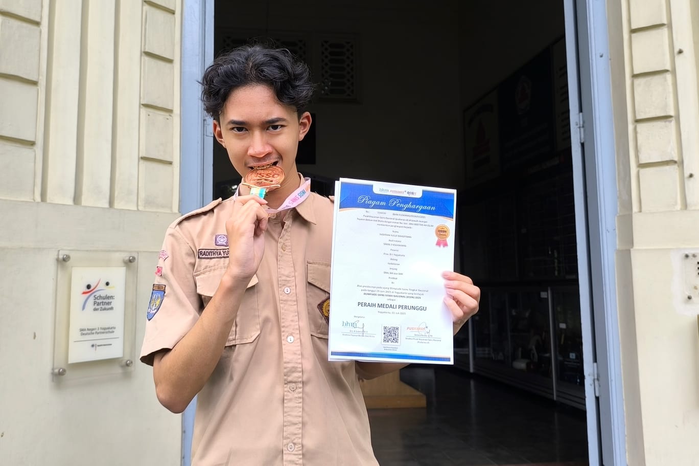 Medali Perunggu OSSN Bidang Kedokteran 2025 Jenjang SMA, MA, dan SMK