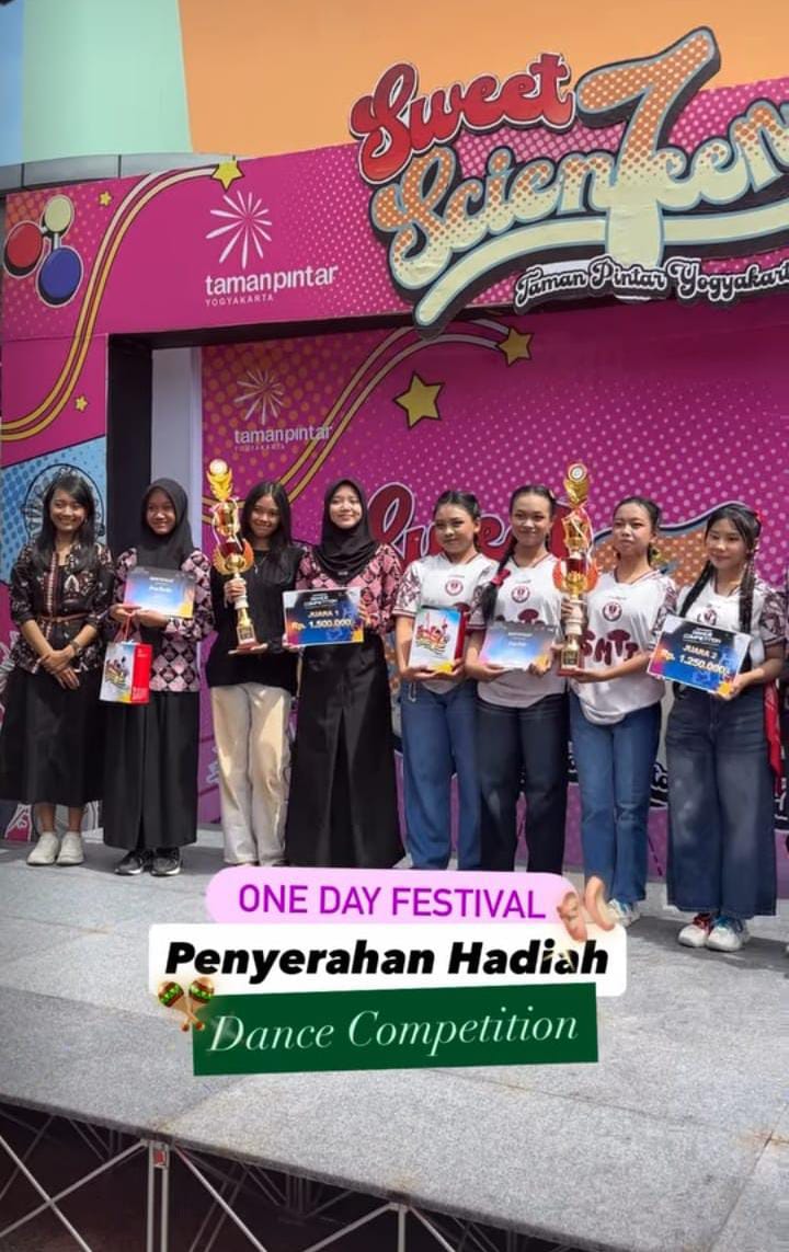 Juara 1 Taman Pintar Dance Competition