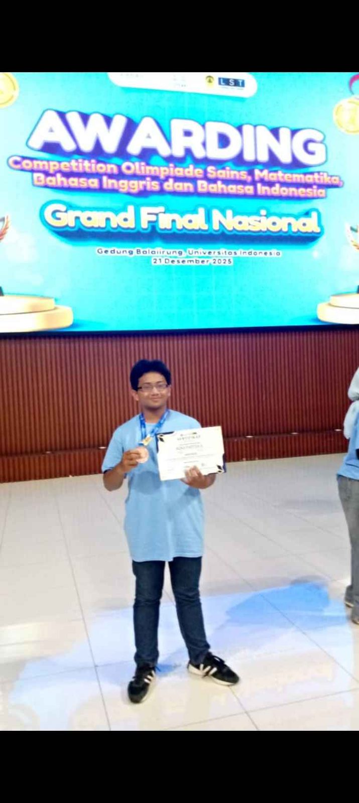 Medali Perunggu COSMII Nasional Bidang Kimia