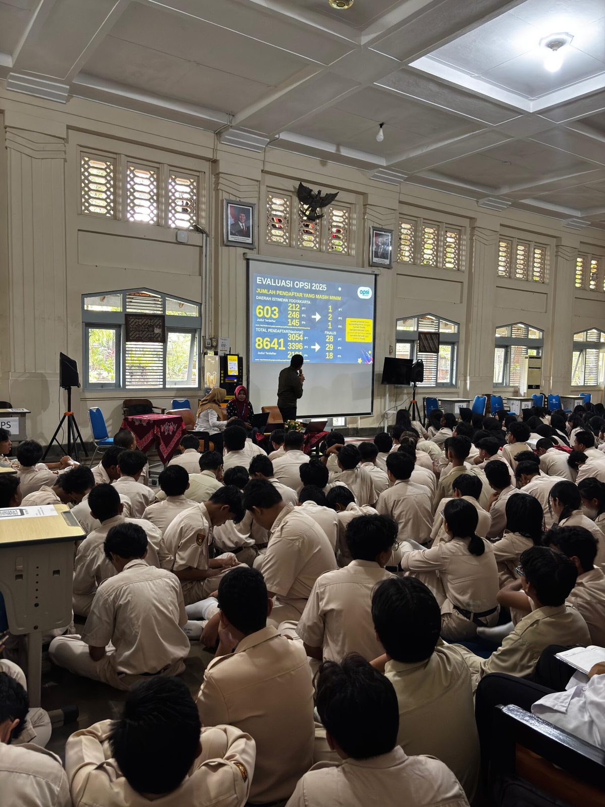 LDMI SMAN 3 Yogyakarta Tumbuhkan Budaya Berpikir Ilmiah pada Peserta Didik