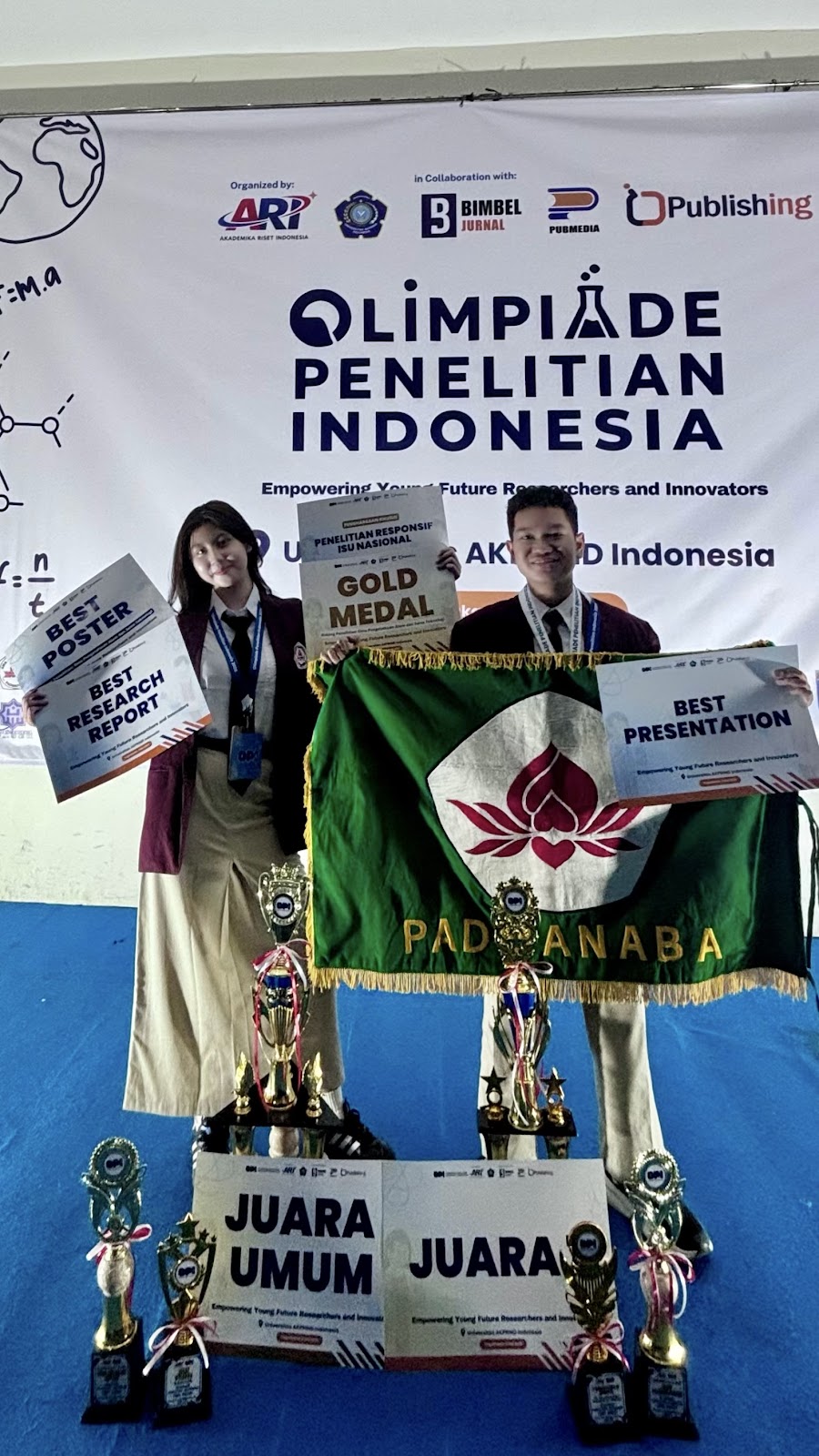 1. Juara 1 Olimpiade Penelitian Indonesia 2. Gold medal Olimpiade Penelitian Indonesia 3. Juara Umum Olimpiade Penelitian Indonesia 4. Best Research Report Olimpiade Penelitian Indonesia 5. Best Presentation Olimpiade Penelitian Indonesia 6. Best Poster Olimpiade Penelitian Indonesia 7. Penelitian responsif isu nasional Olimpiade Penelitian Indonesia