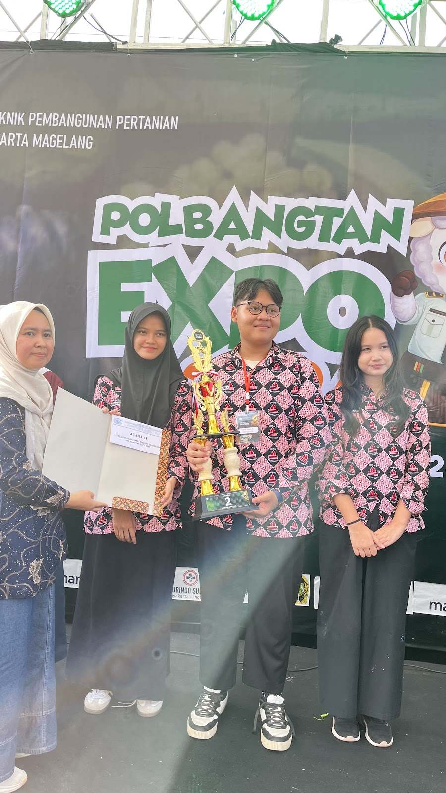 Juara 2 Beregu Lomba Cerdas Cermat Polbangtan Yoma 2026