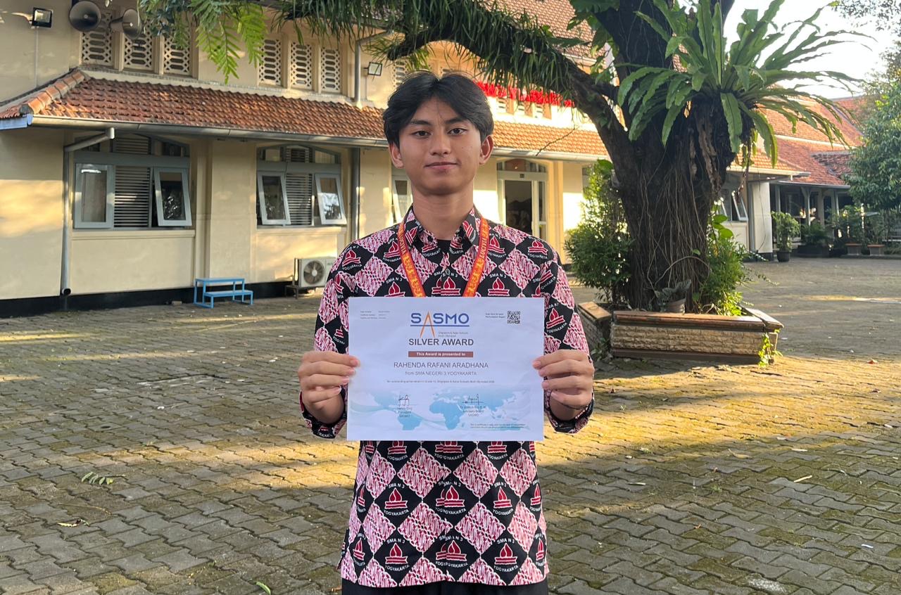 Silver Award Singapore & Asian Schools Math Olympiad