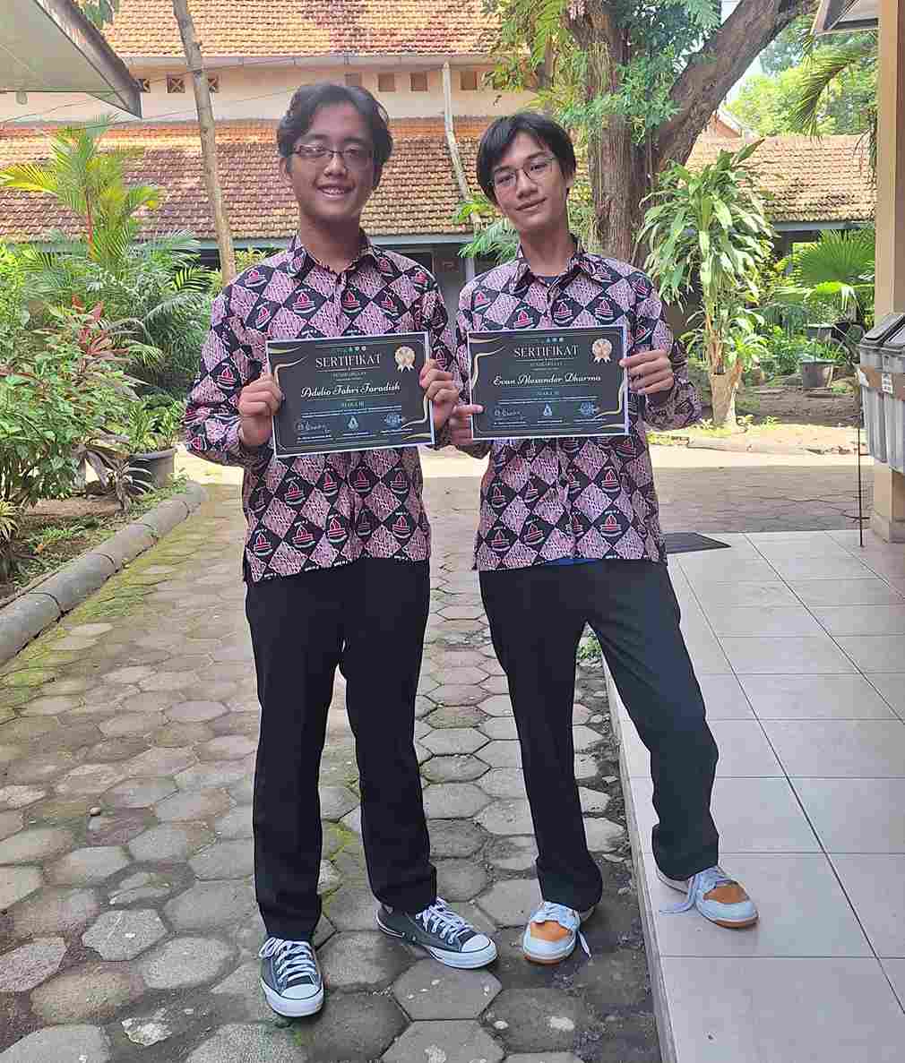 Juara 3 lomba review artikel ilmiah BIOSPHERE INK 2025
