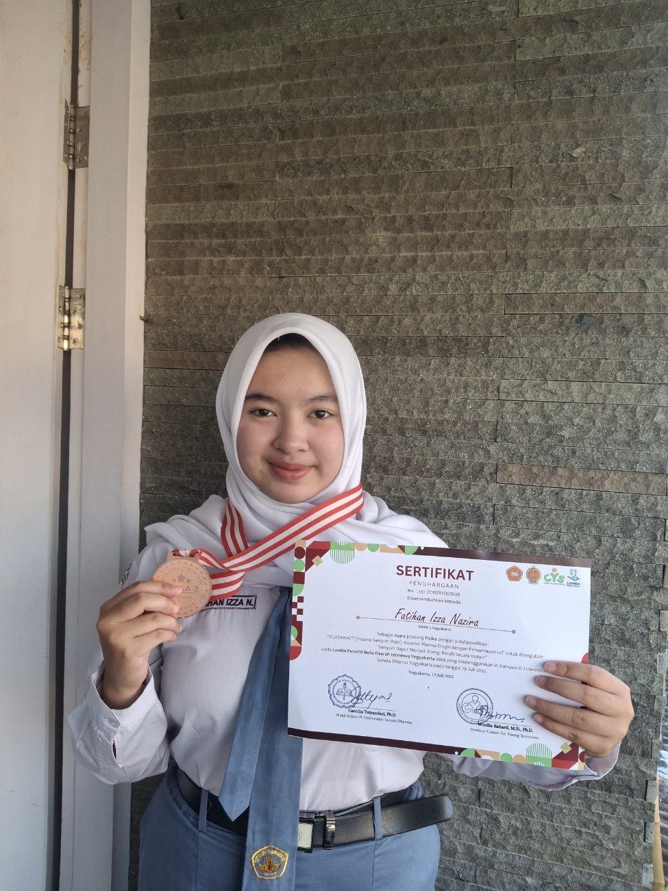 Medali Perunggu Lomba Peneliti Belia DIY 2025 Bidang Fisika